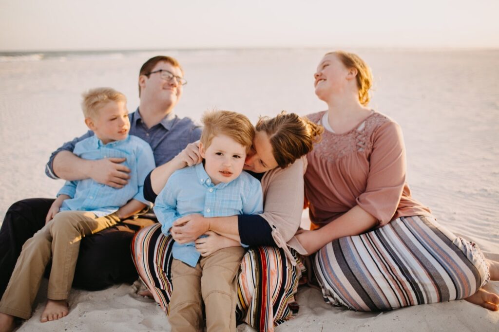 multi-family beach photography gulf shores photographer